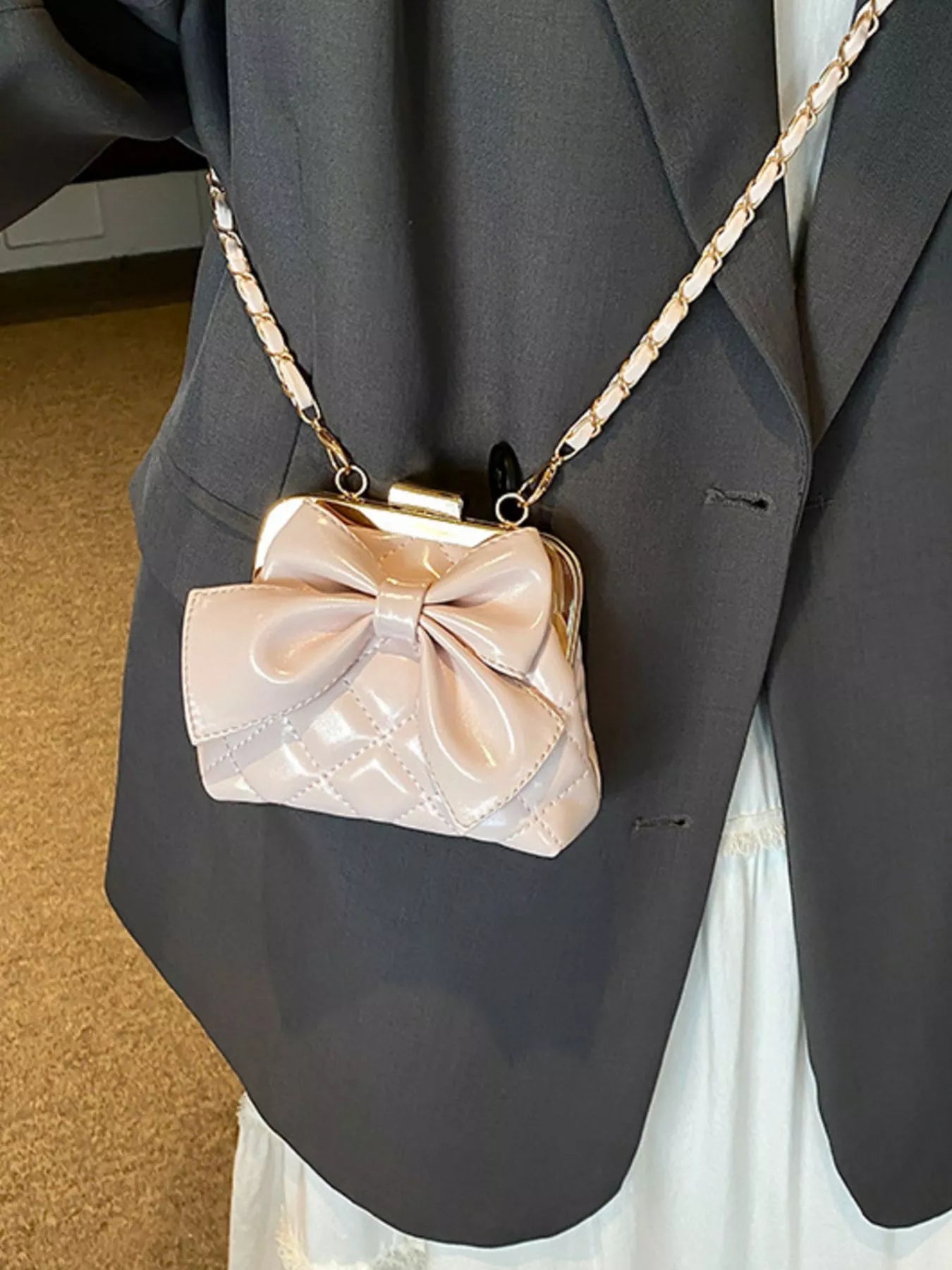 Bow Decor Quilted Crossbody Bag