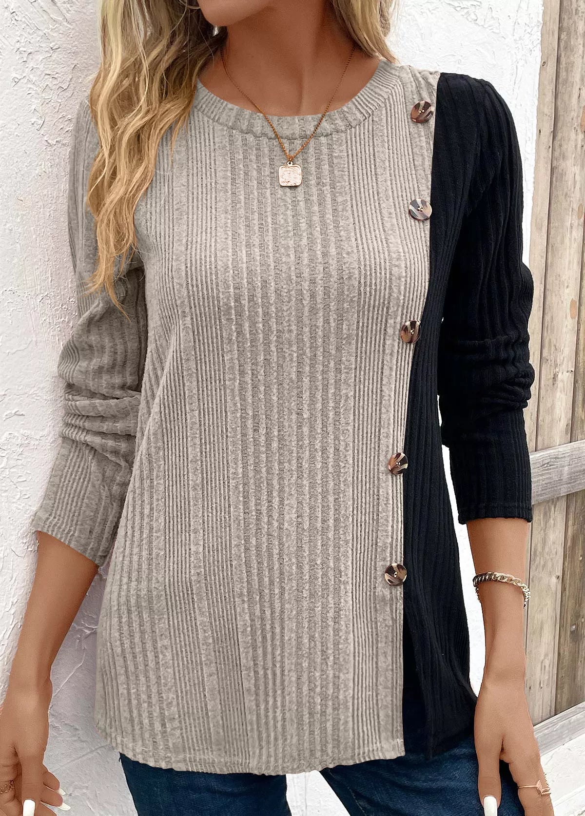 Color Block Ribbed Knit T-Shirt
