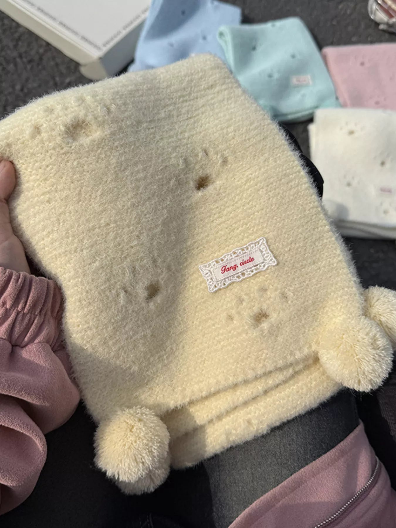 Cat Paw Pom-Pom Knitted Scarf