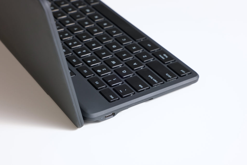 Full-Suite Typewriter For Focused Writing Includes Screen Protector Film