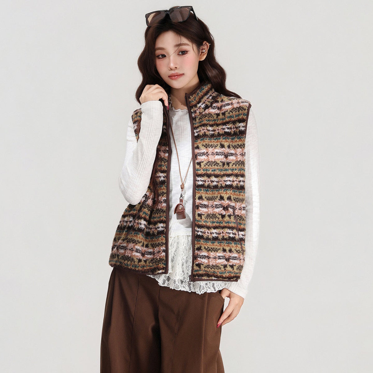 Retro Stand-collar Lamb Wool Vest Women's Cardigan Jacket For Autumn And Winter Layering