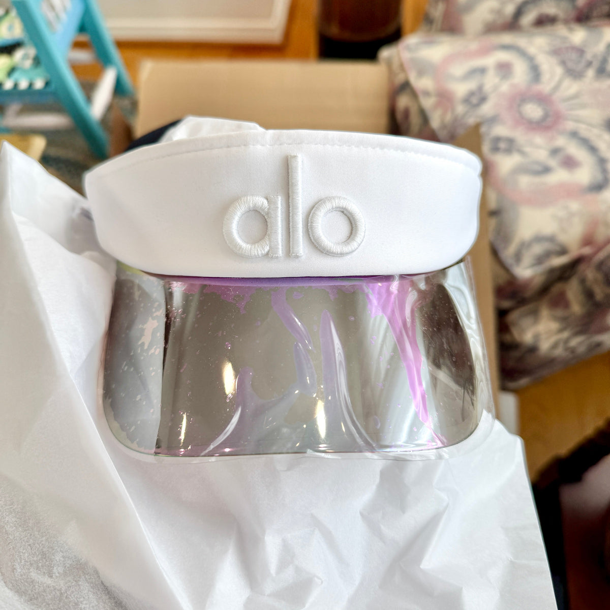 Alo Yoga Airlift Solar Visor - White