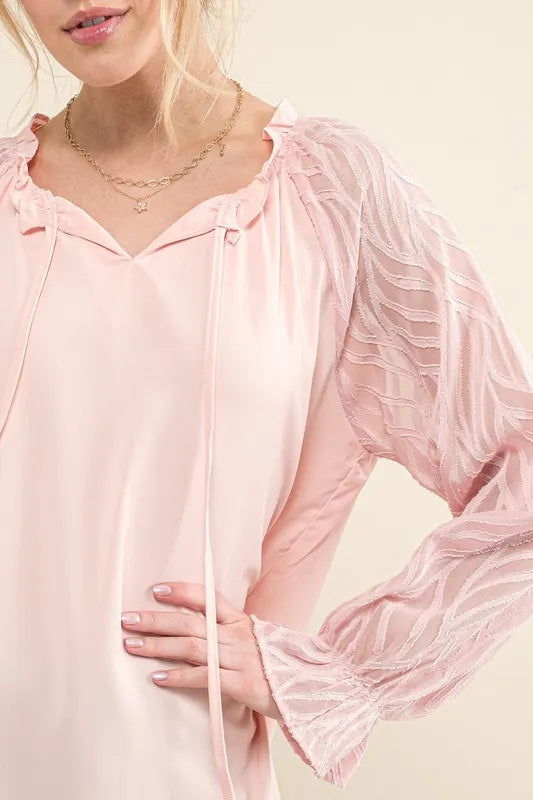 Leaves Shape Textured Sleeve Blouse