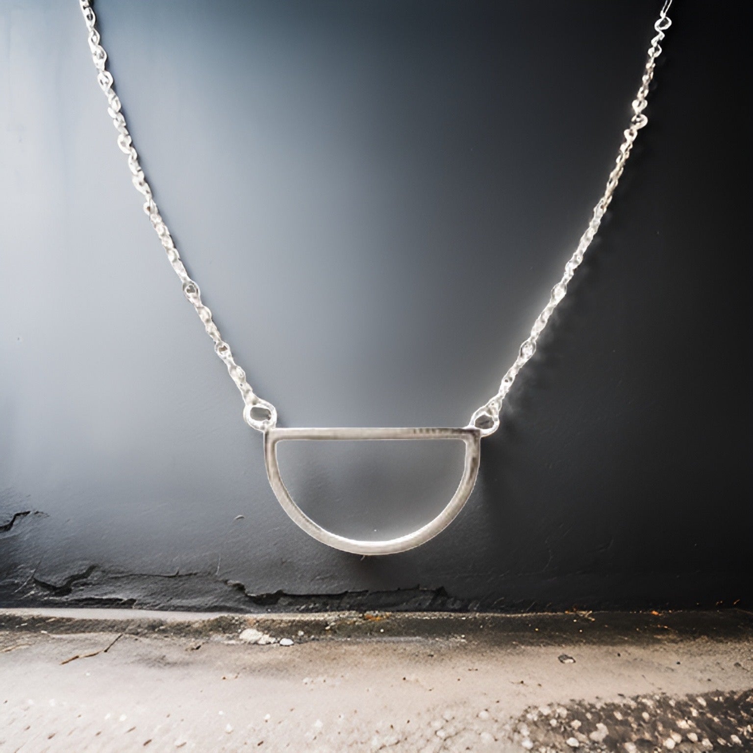 U-Shaped Necklace