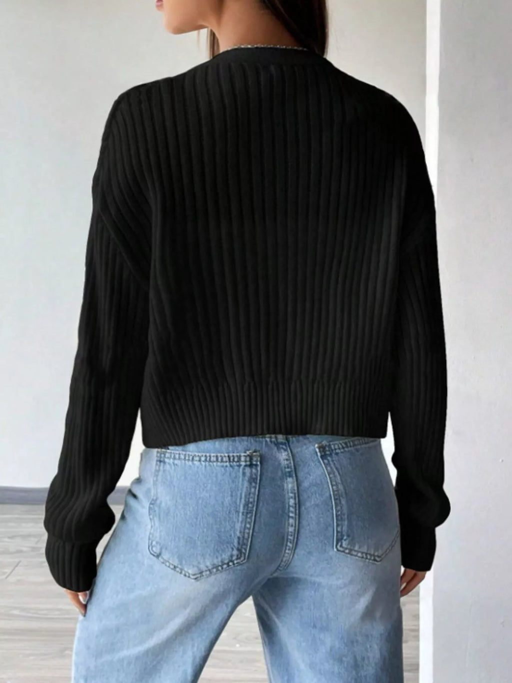 Ribbed Knit Button-Up Cropped Cardigan