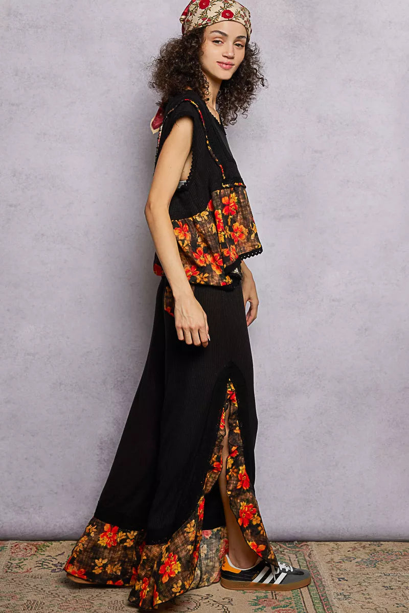Lace Detail Floral Cropped Ruffled Top
