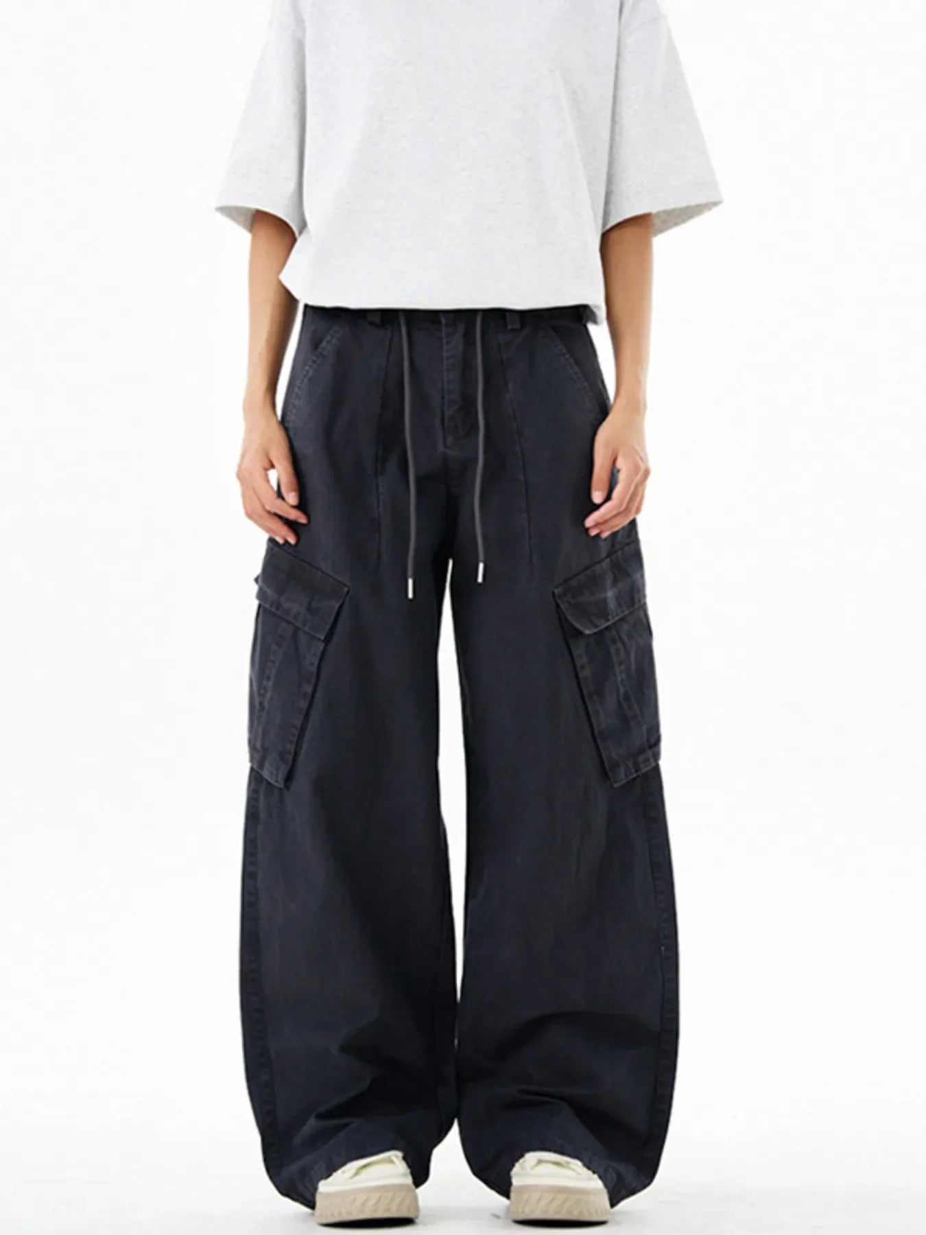 Men's Wide Leg Cargo Pants