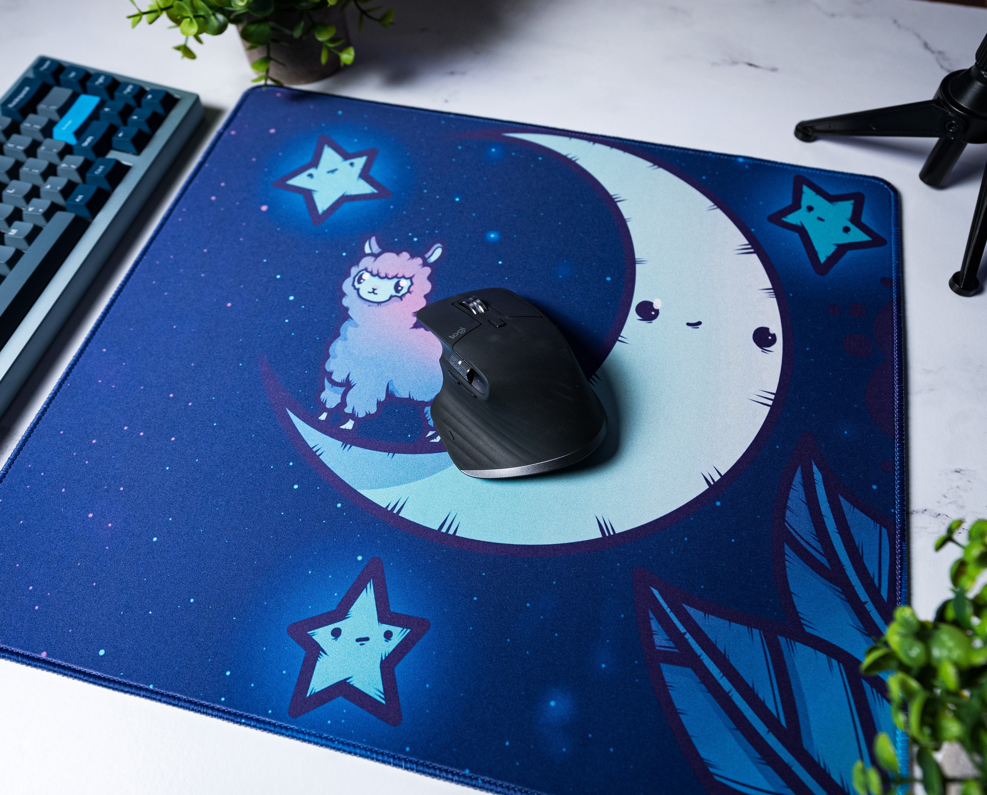 Alpaca Desk Mat
