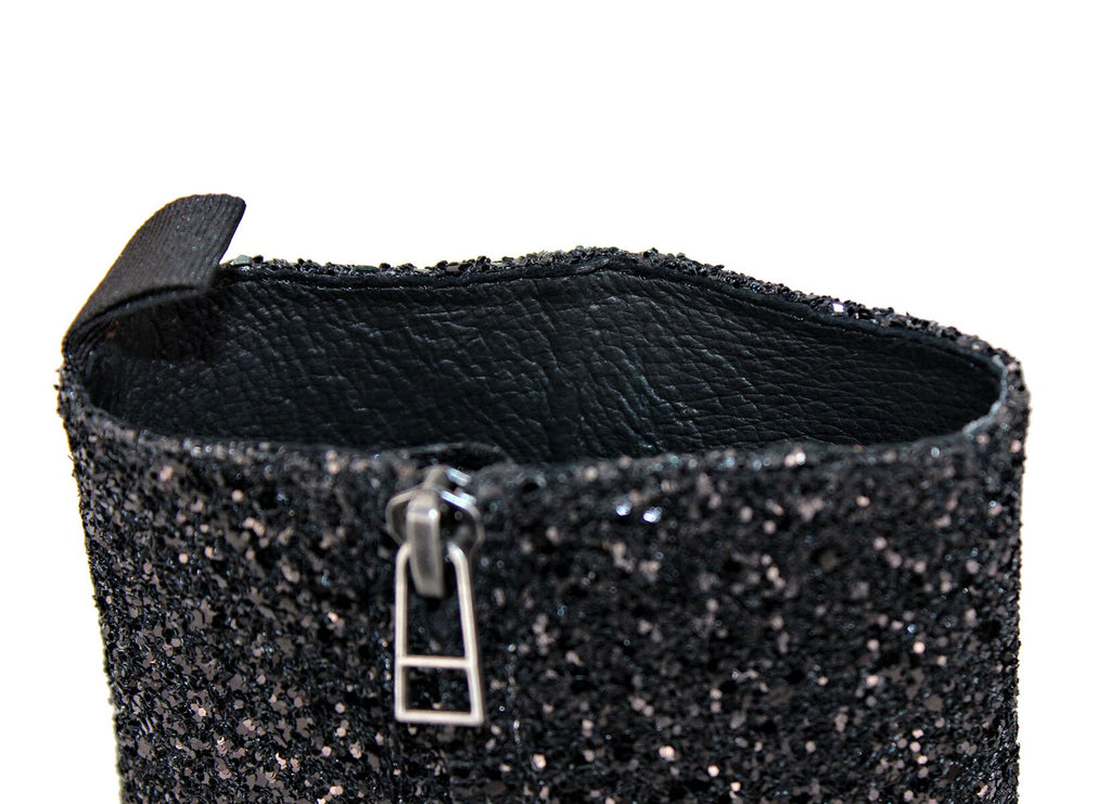 OSSTONE Shimmering Black High-heeled Chelsea Boot