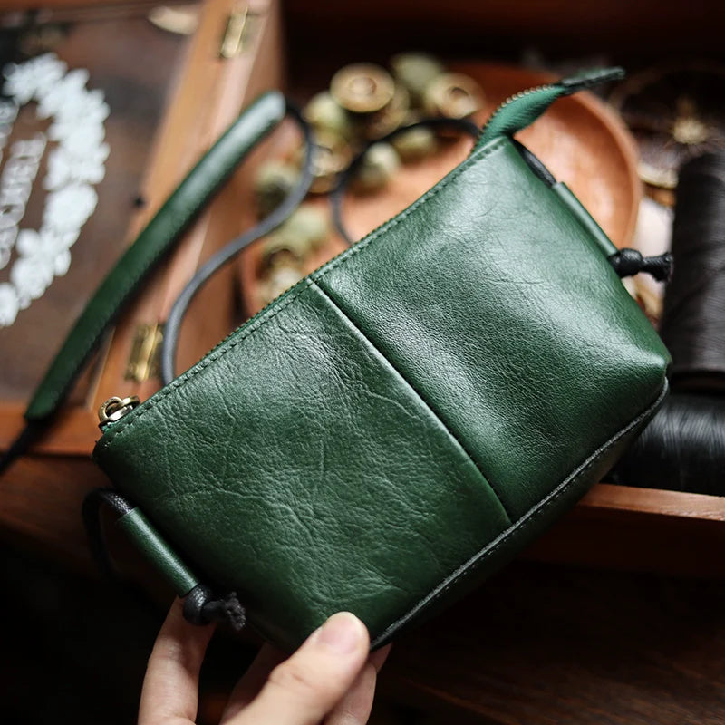 Genuine Leather Retro Portable Phone Bag | New Top Layer Cowhide Crossbody for Women (Pure Color)
