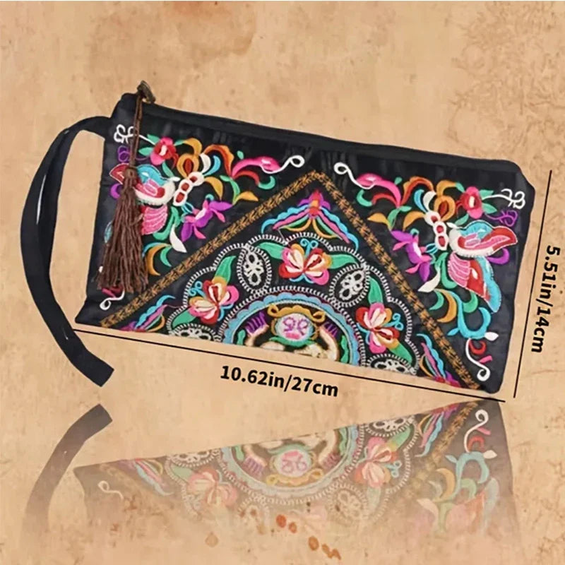 Luxury Design Flowers Clutches Pouch | Fashion Women's Wallet Wrist Handbag & Lady Vintage Envelope Phone Purse (Card Holders Pocket)