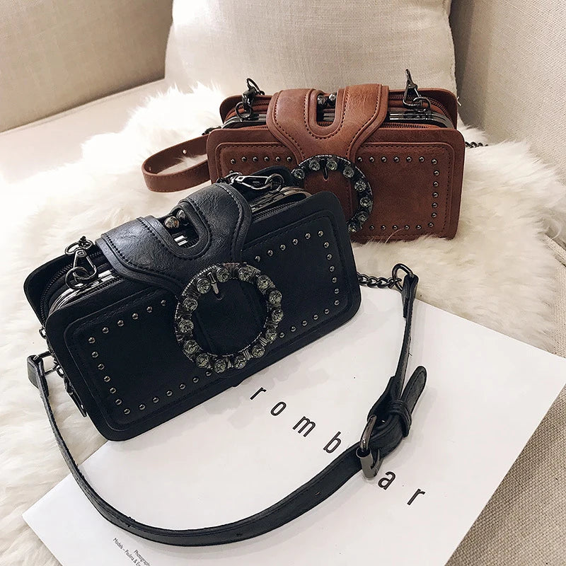 Vintage Round Rhinestone Buckle Shoulder Bag | Fashion Punk Design Top-Handle Crossbody Bag (Popular Rivets Decor Purse for Women)