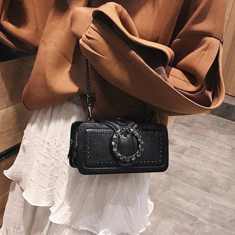 Vintage Round Rhinestone Buckle Shoulder Bag | Fashion Punk Design Top-Handle Crossbody Bag (Popular Rivets Decor Purse for Women)