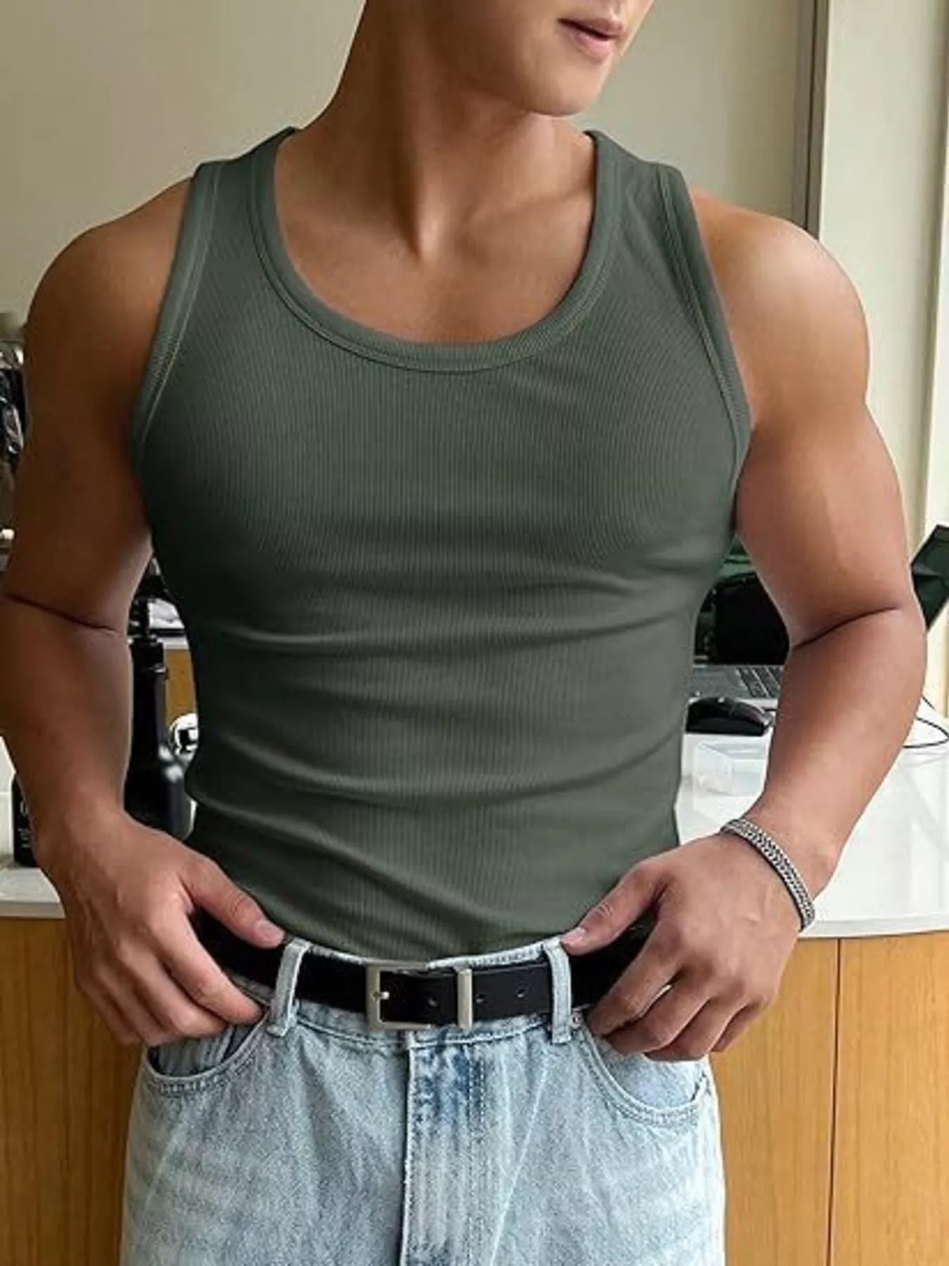 Men's Ribbed Round Neck Tank