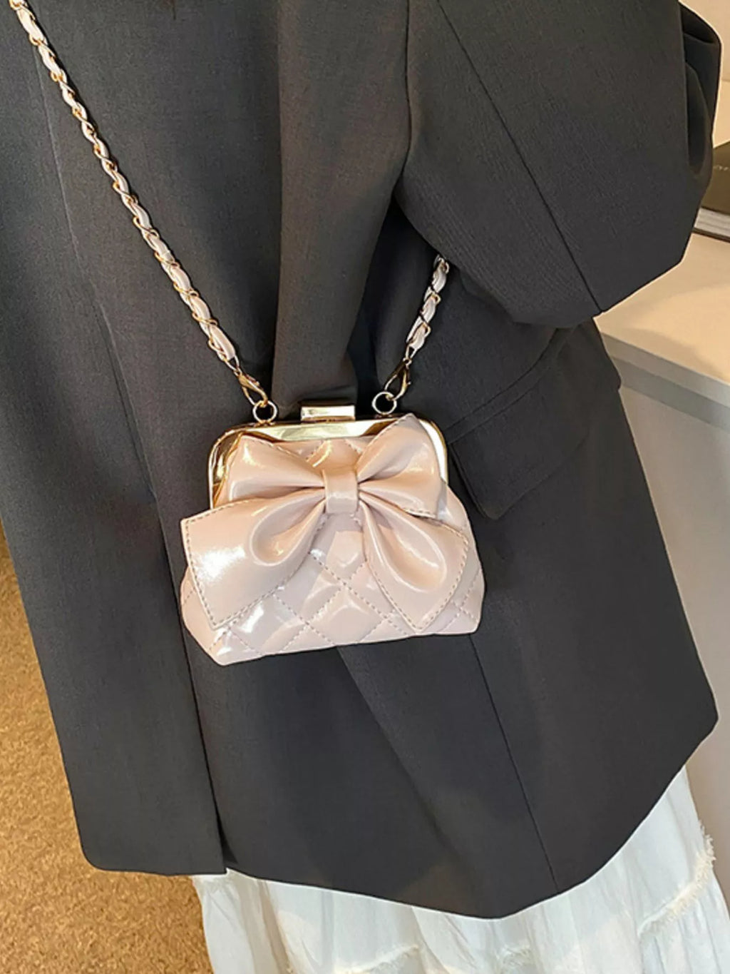 Bow Decor Quilted Crossbody Bag