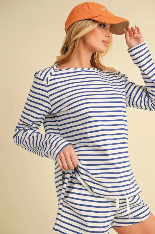 Aemi+Co Drawstring Contrast Striped Shorts