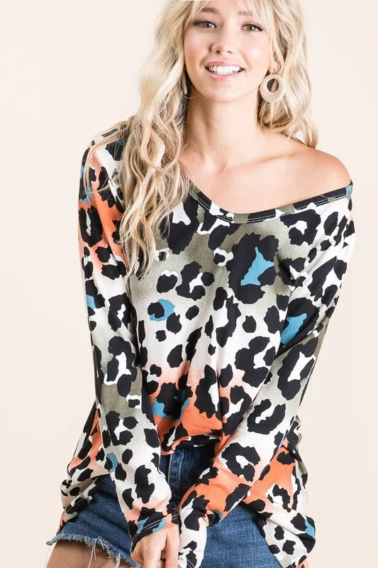 Gradation Leopard Print Soft Knit Deep U Neck Top