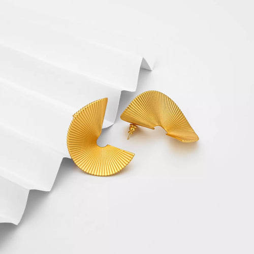 18K Gold-Plated Copper Fan-Shaped Earrings