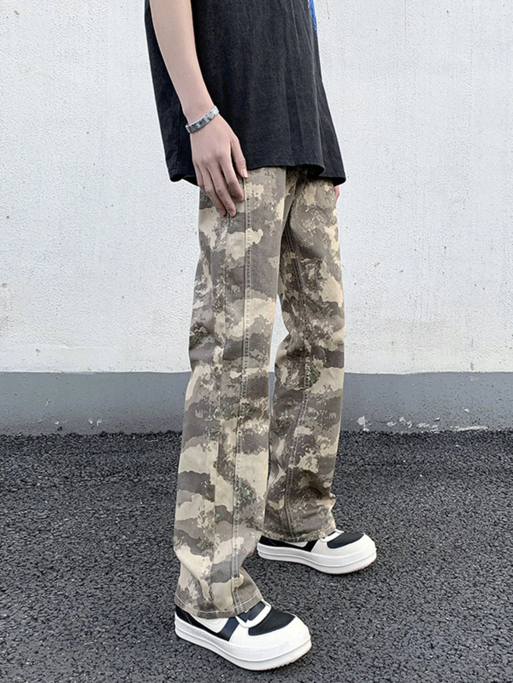 Men's Camouflage Straight-Leg Pants