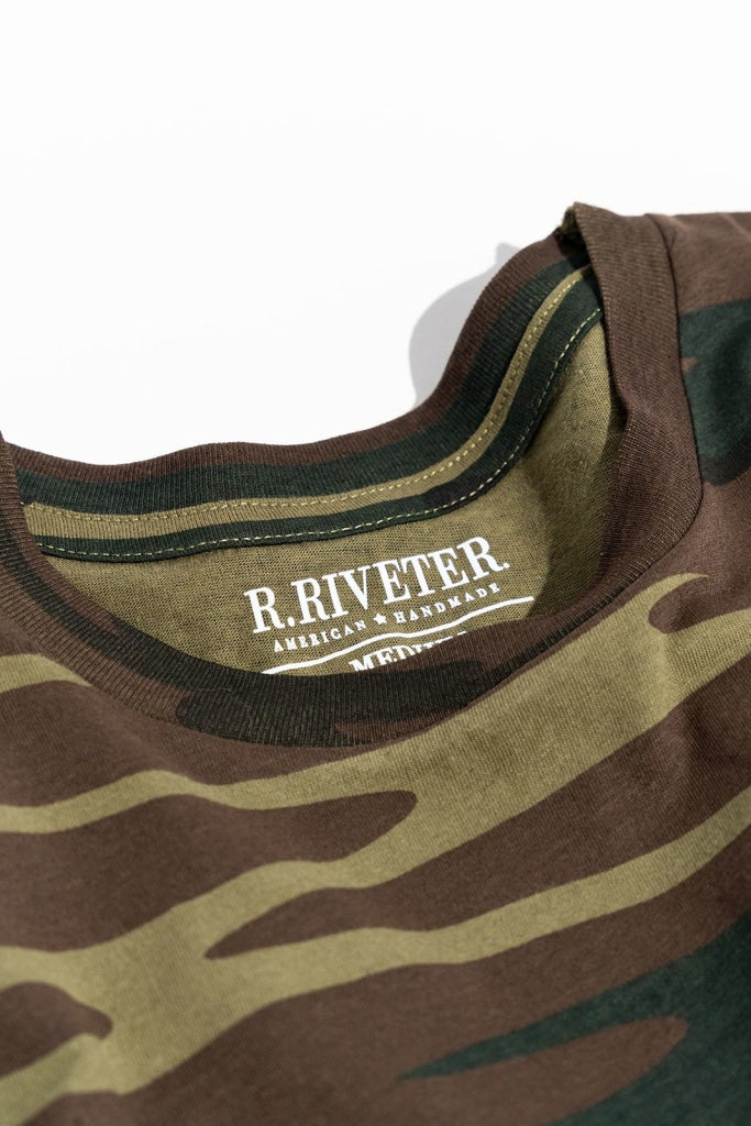 Unisex T-Shirt | R.Riveter Camo