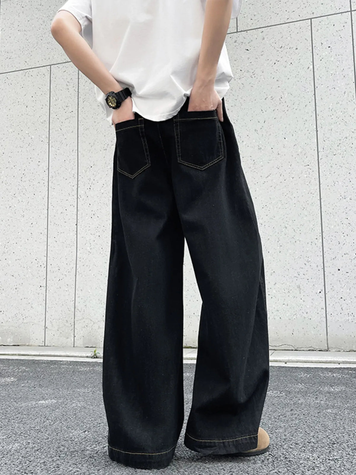 Men's Loose Fit Jeans