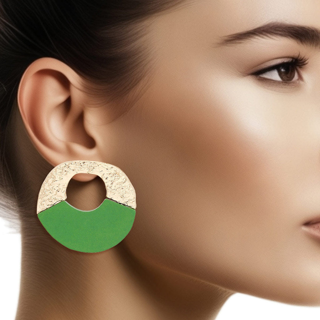 Women’s Medium Gold Green Wood Circle Stud Earrings Stylish Chic Jewelry