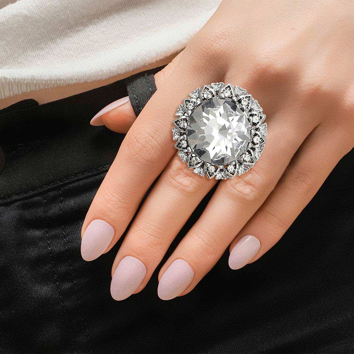 Vintage Silver Cocktail Ring with Clear Crystal – Stylish Statement Jewelry