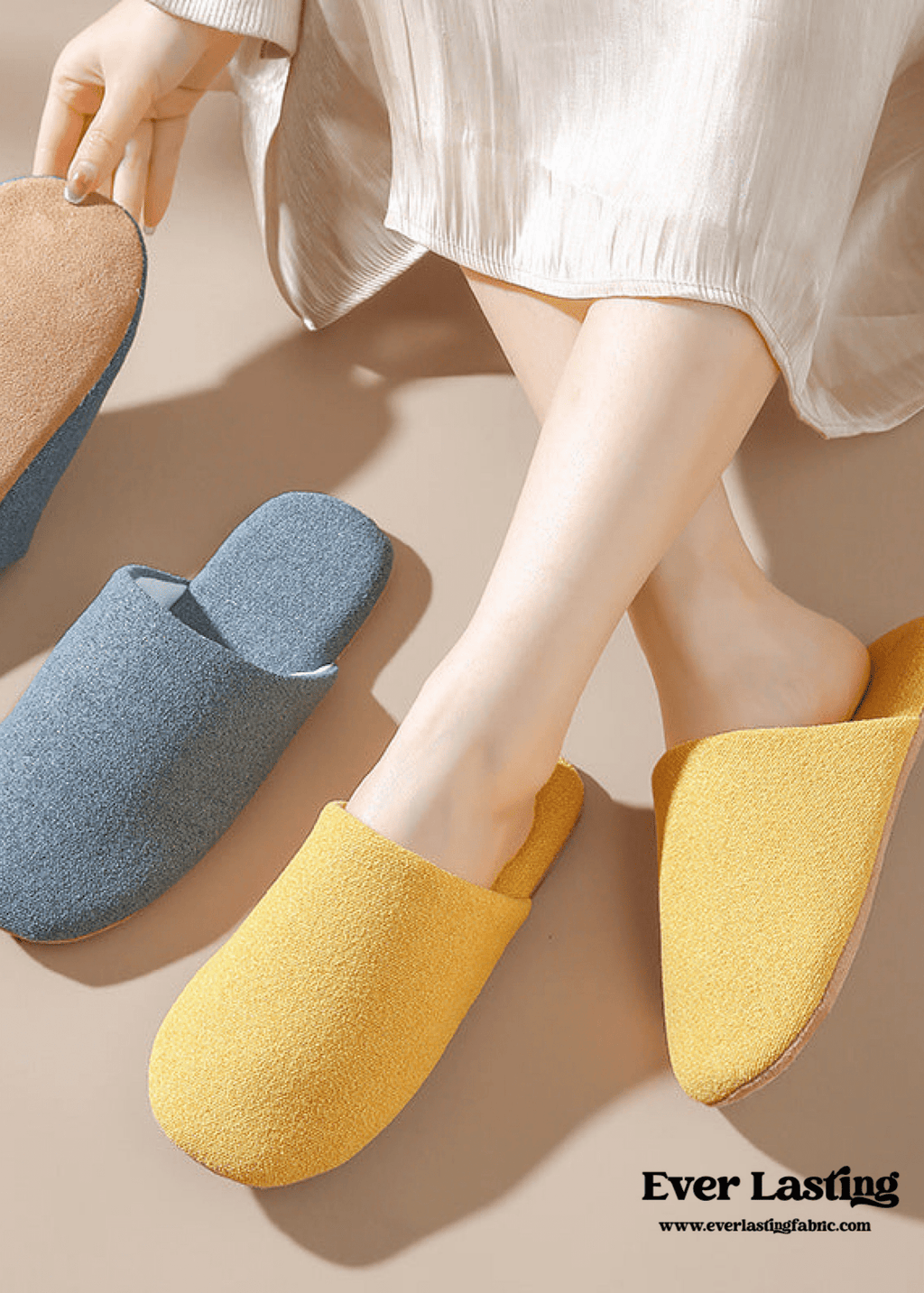 Modern House Slipper / Brown