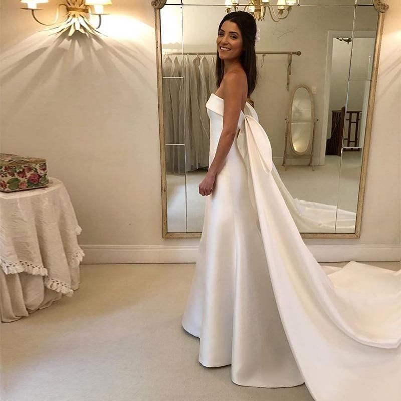 Satin A-line Wedding Dresses Strapless with Chapel Train EDL690