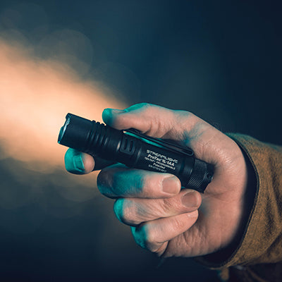 Streamlight 1L-1AA | Everyday Carry Flashlight