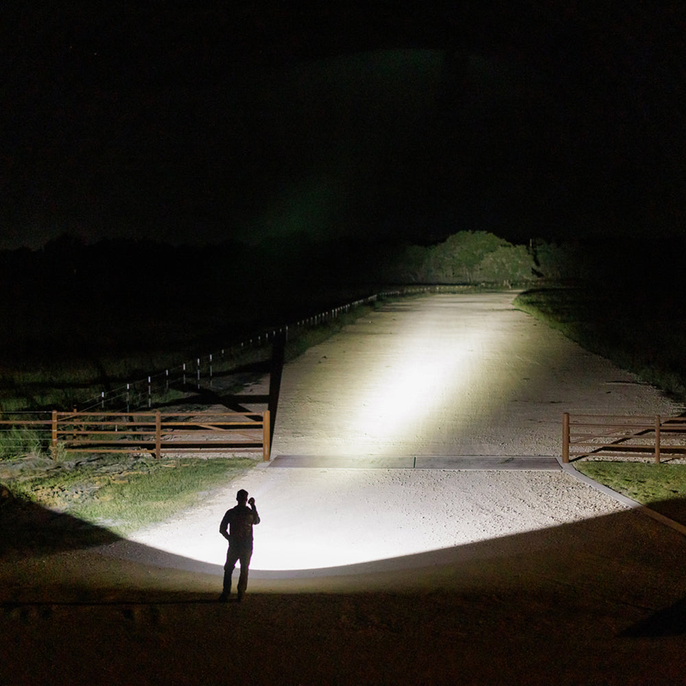 SureFire UDR Dominator | 4400 Lumens, 350K Candela & 1100M Reach