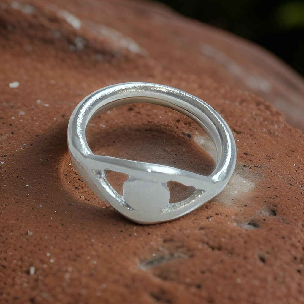 Evil Eye Ring by The Urban Charm